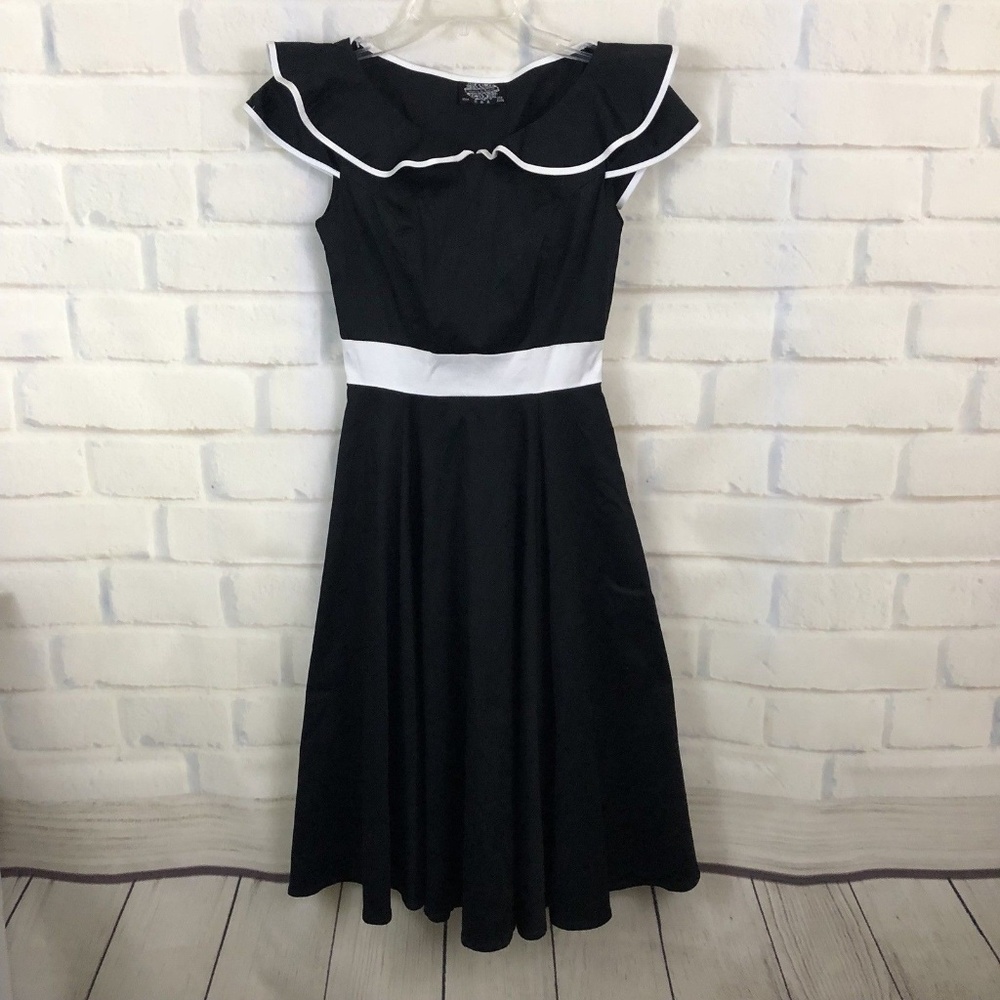 Hearts And Roses Black White Swing Pinup dress 4